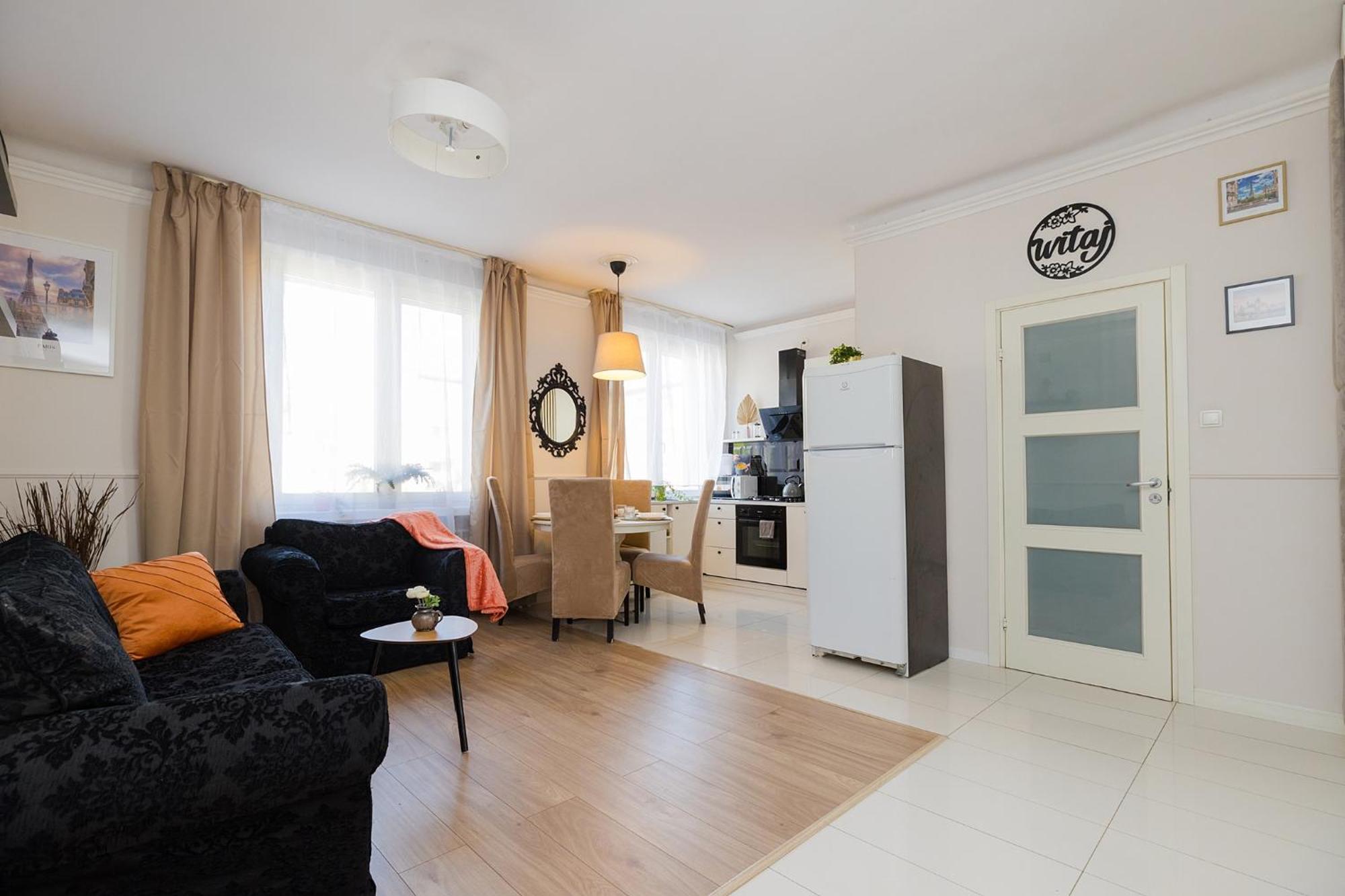 ורשה Superapart Grochowska 136, Very Close To The Mon Hospital On Saszerow Street מראה חיצוני תמונה
