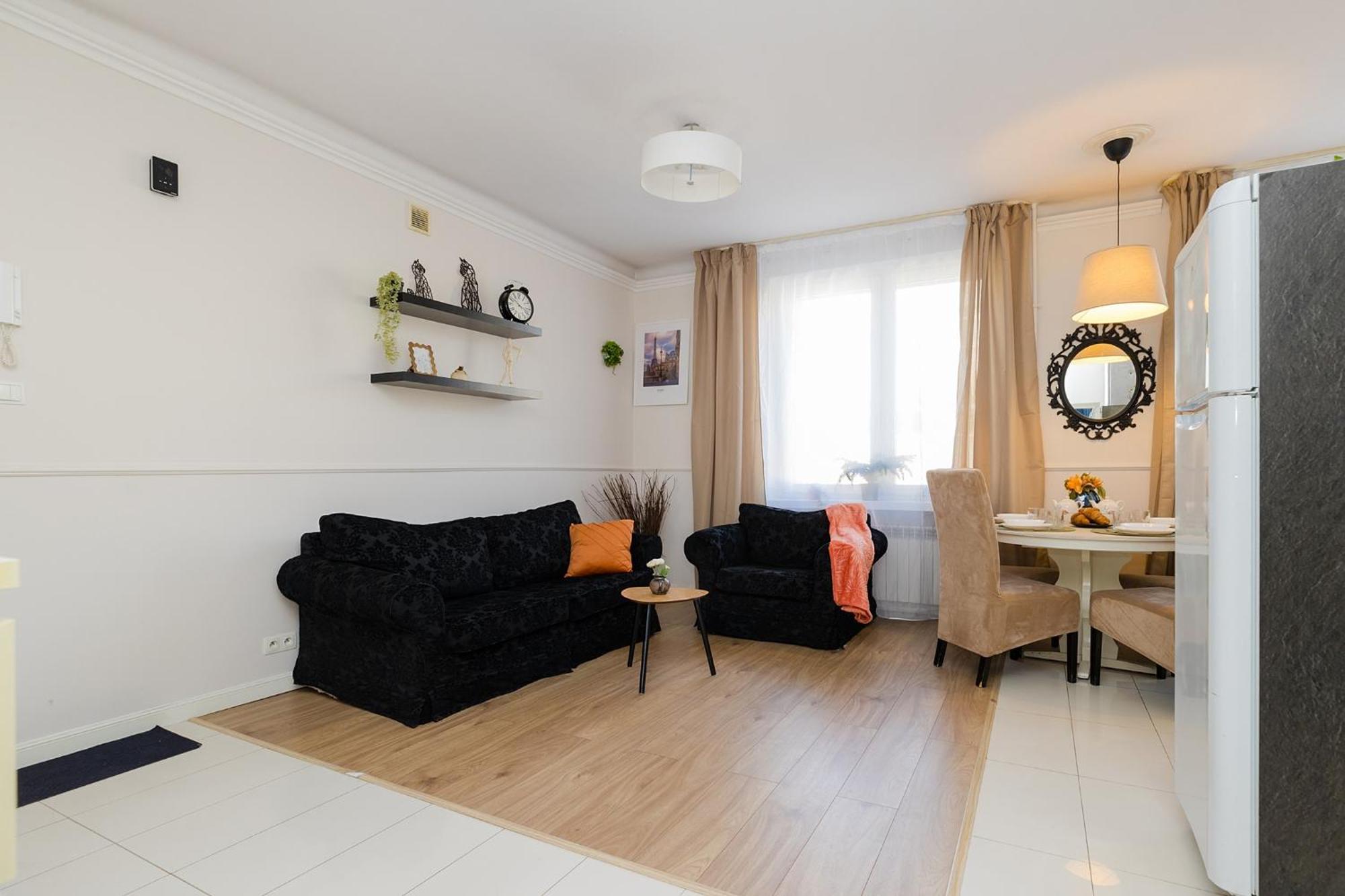 ורשה Superapart Grochowska 136, Very Close To The Mon Hospital On Saszerow Street מראה חיצוני תמונה